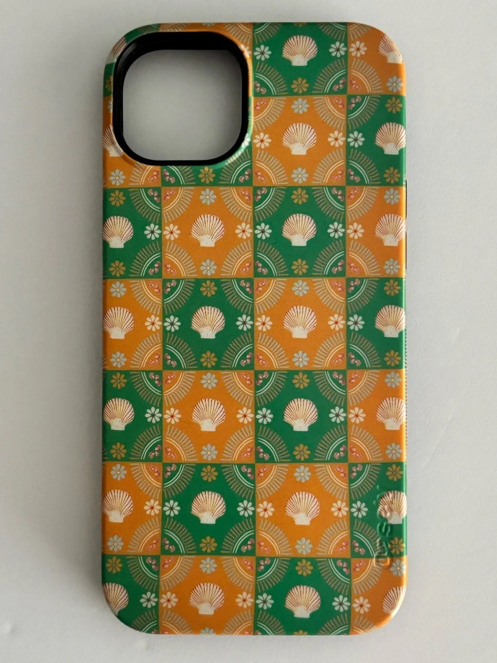 Casely MagSafe iPhone Case Seashell Checkerboard Coastal Beach